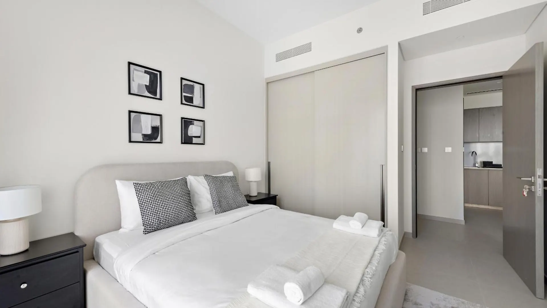 Vayk - Refined & Trendy 1Br In Downtown Dubai Apartment 0*,  United Arab Emirates